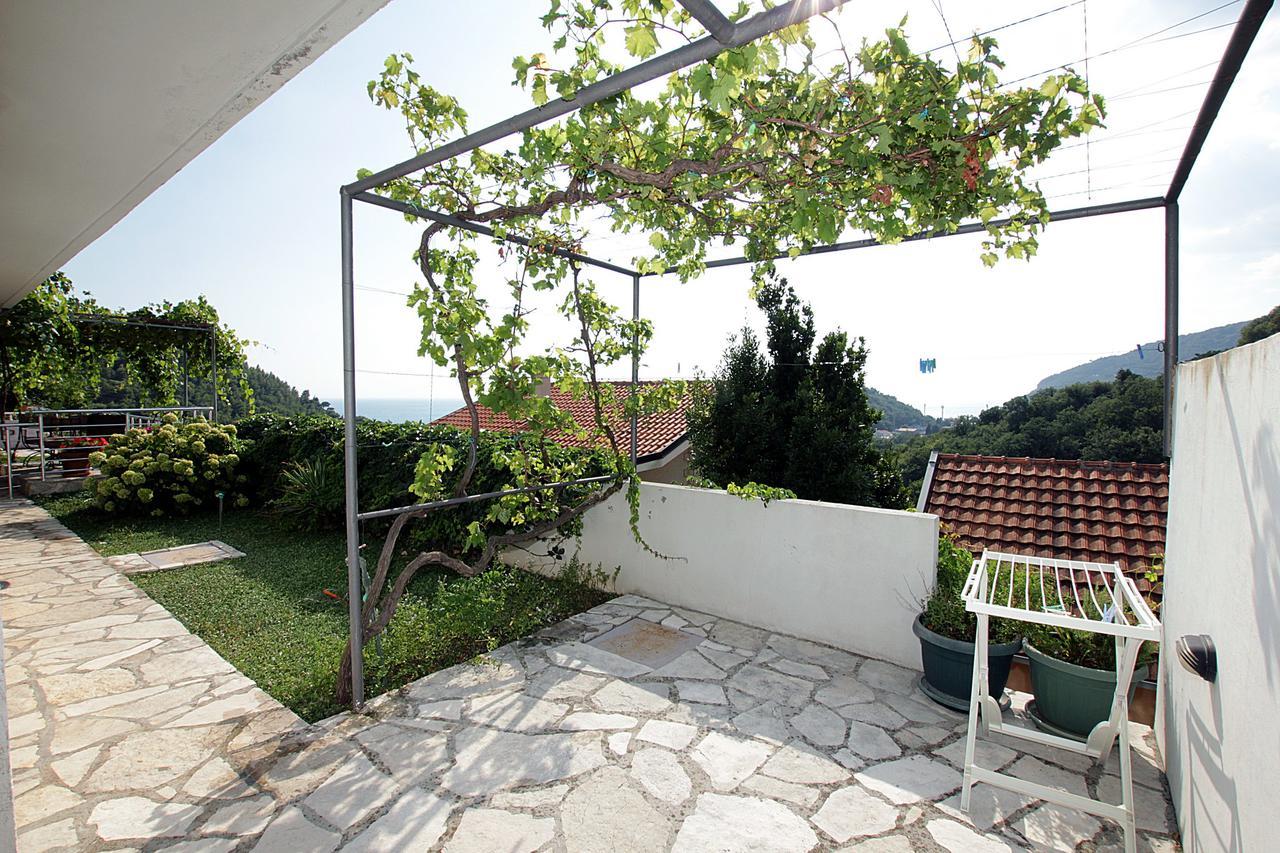 The View Apartment 3 Petrovac na moru Exterior foto